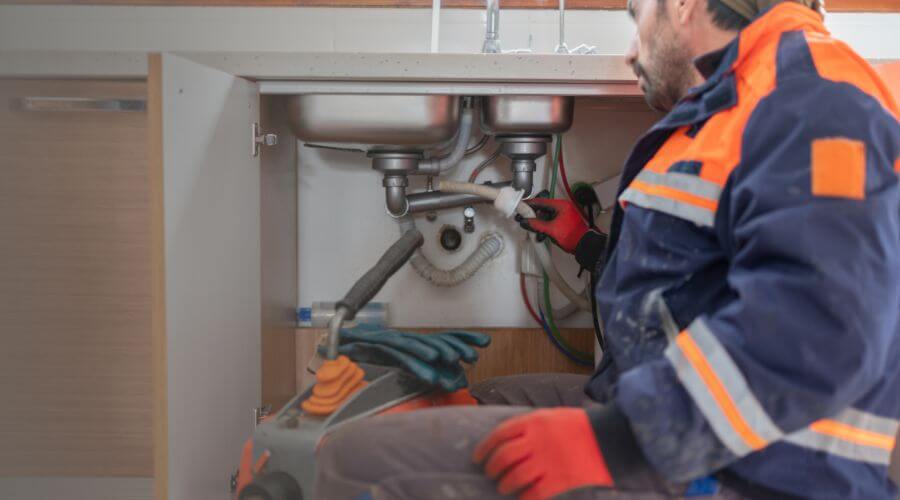 Expert burst pipe repair services in Hope, ND
